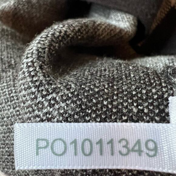 Contemporaine Black & Grey Plaid Soft Cozy Viscose Blend Mock Neck Sweater-Large - Picture 9 of 9